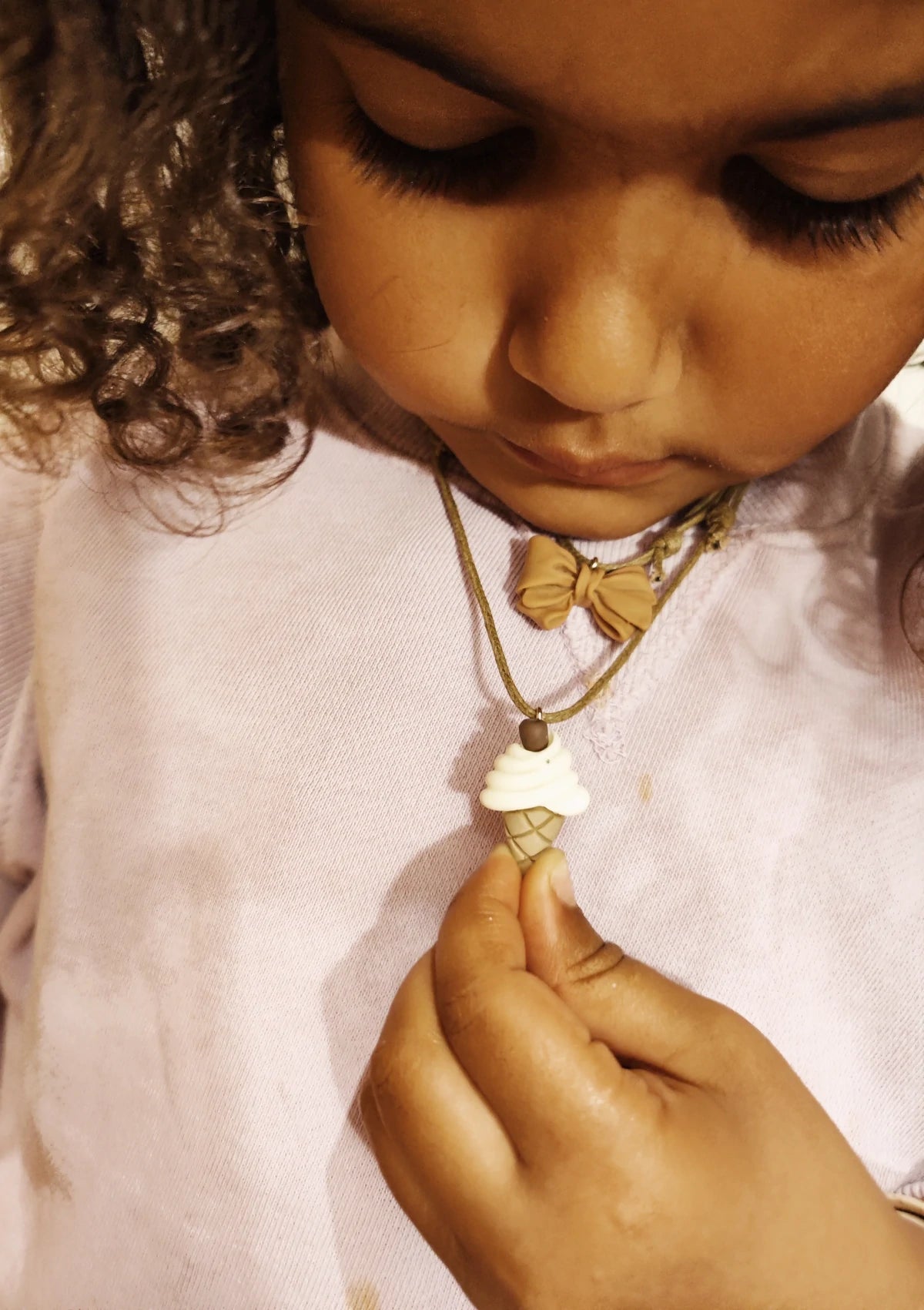 Pack de 3 Colares - Gelado + Morango + Laço - Mrs Ertha