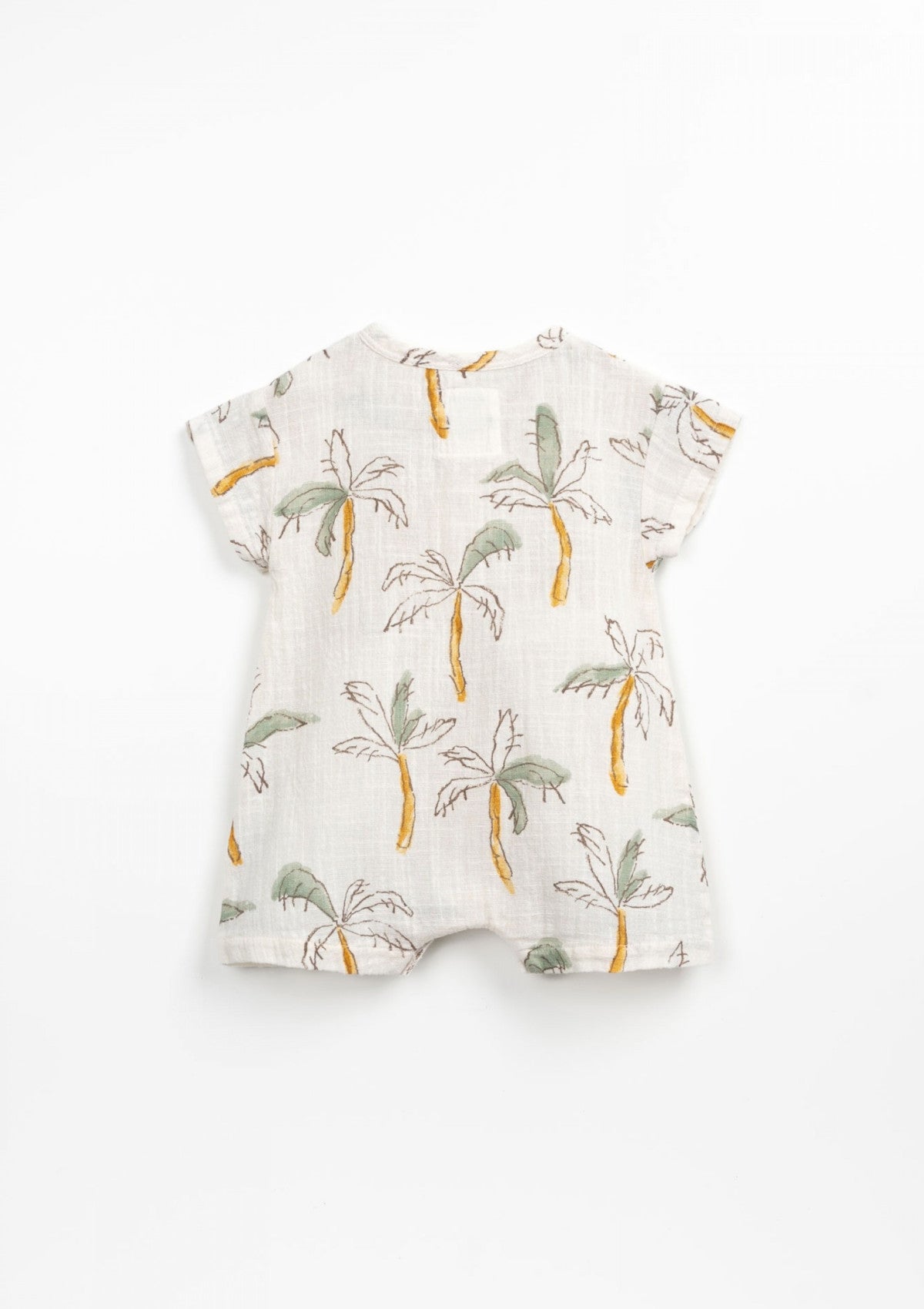 Macacão de manga curta com botões de coco | Textile Art - PLAYUP