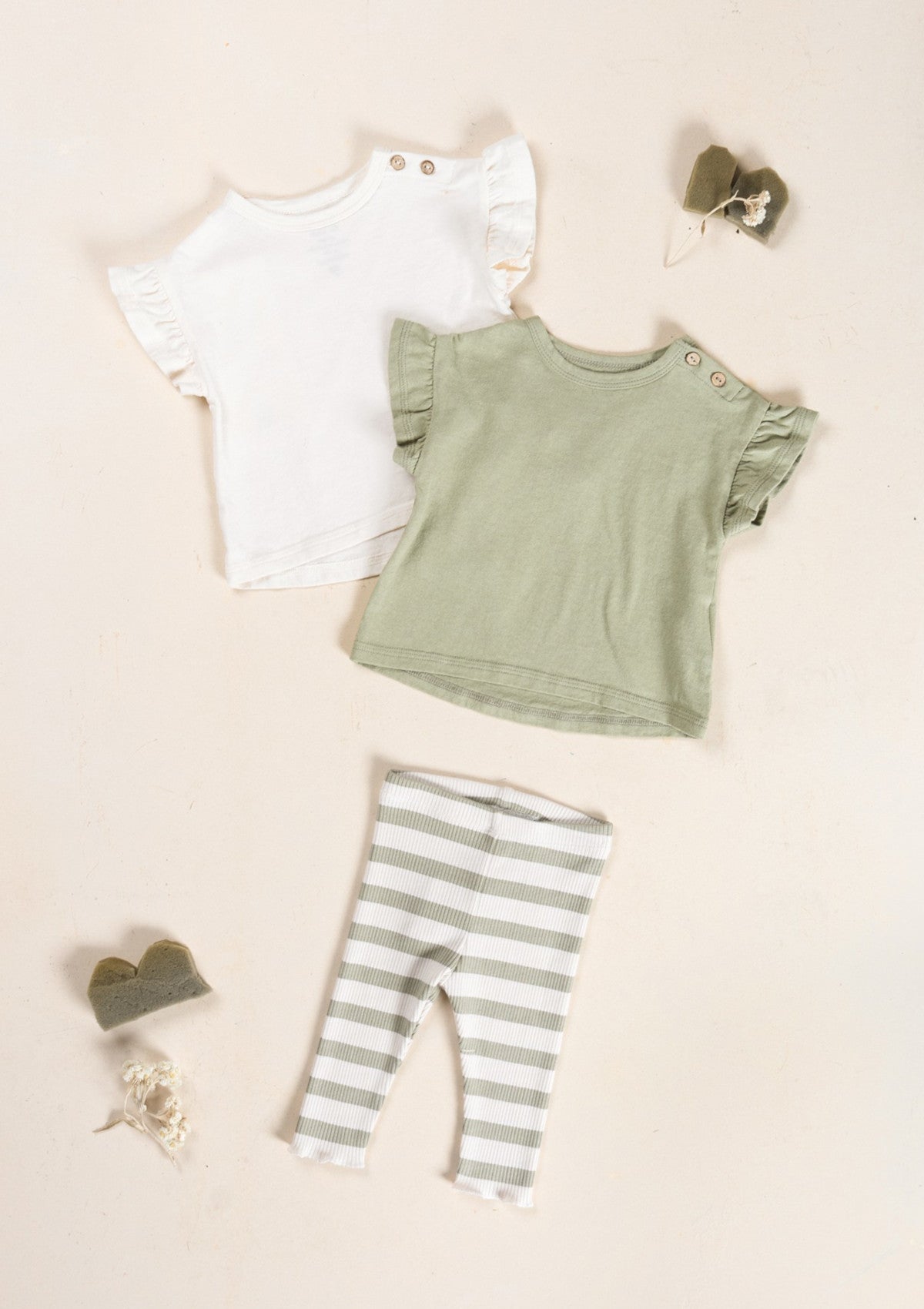 T-shirt com franzido na manga - PLAYUP