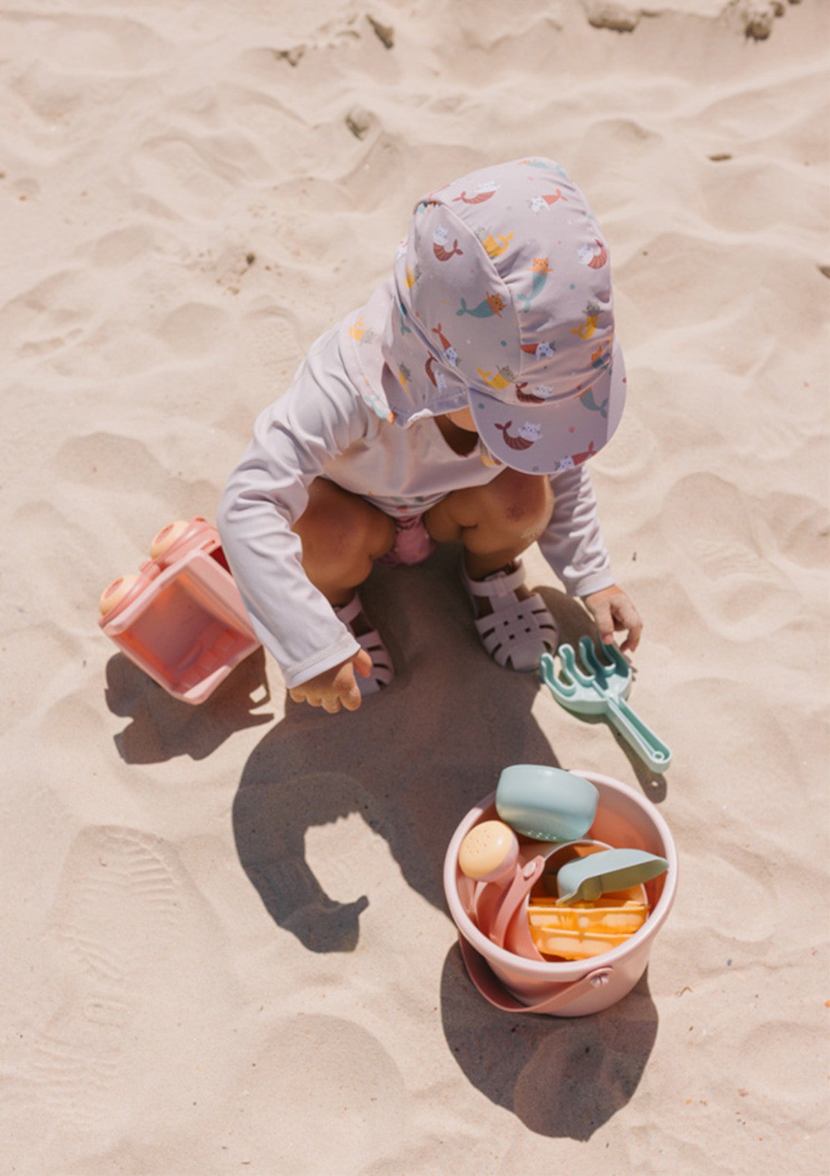 Beach Toy Set with Mermaid Cats - Monnëka
