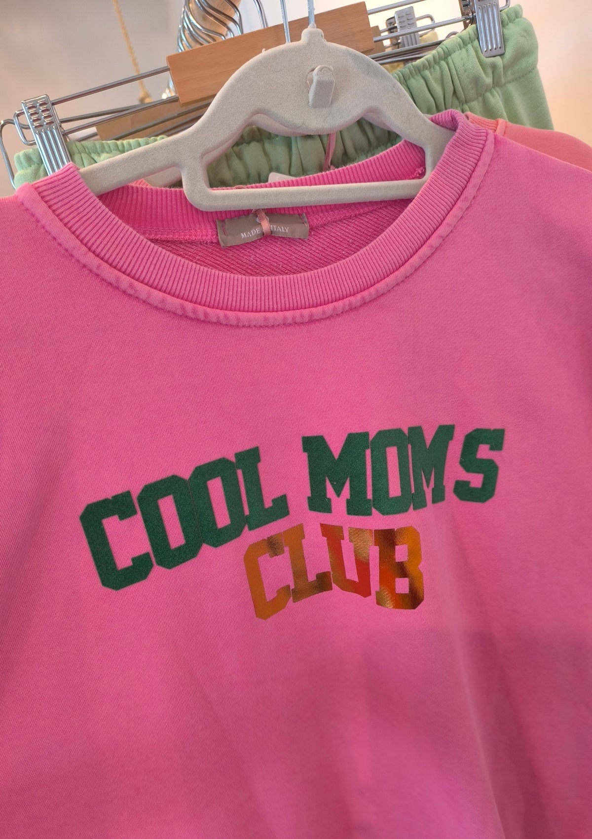 SHORT SLEEVE COOL MOMS SWEATSHIRT - SAYBOHO