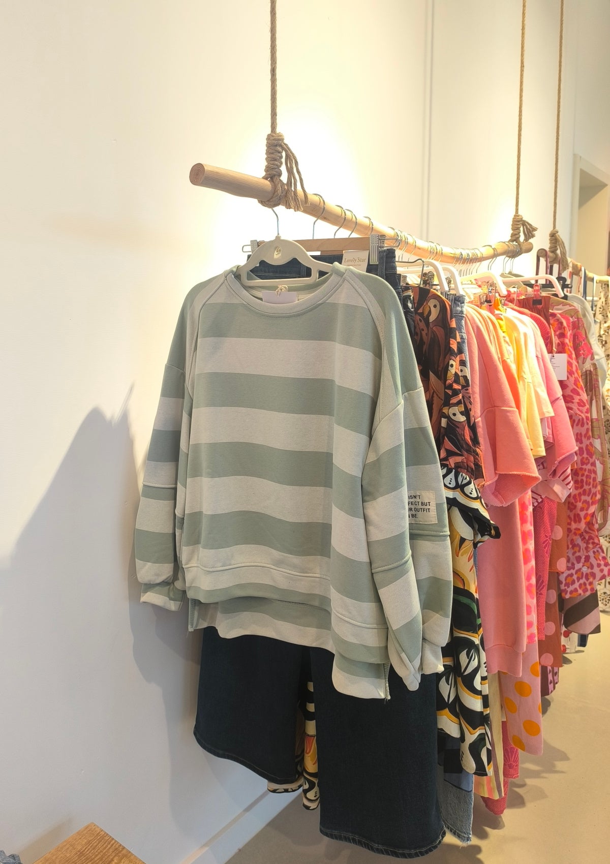 LONG SLEEVE STRIPED SWEATSHIRT - SAYBOHO