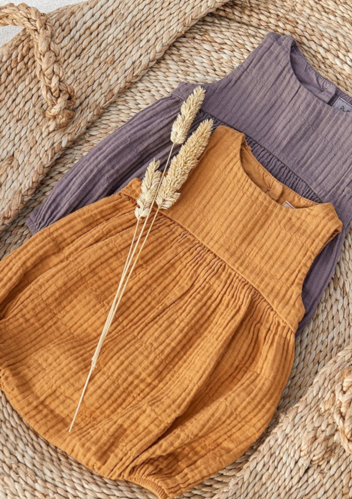 Macacão curto de tecido | Botany - PLAYUP