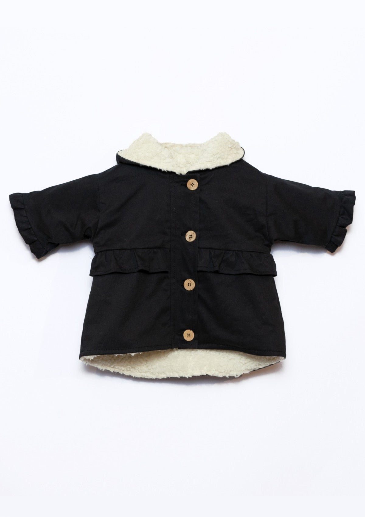 Casaco impermeável com forro de pelo | Illustration - PLAYUP