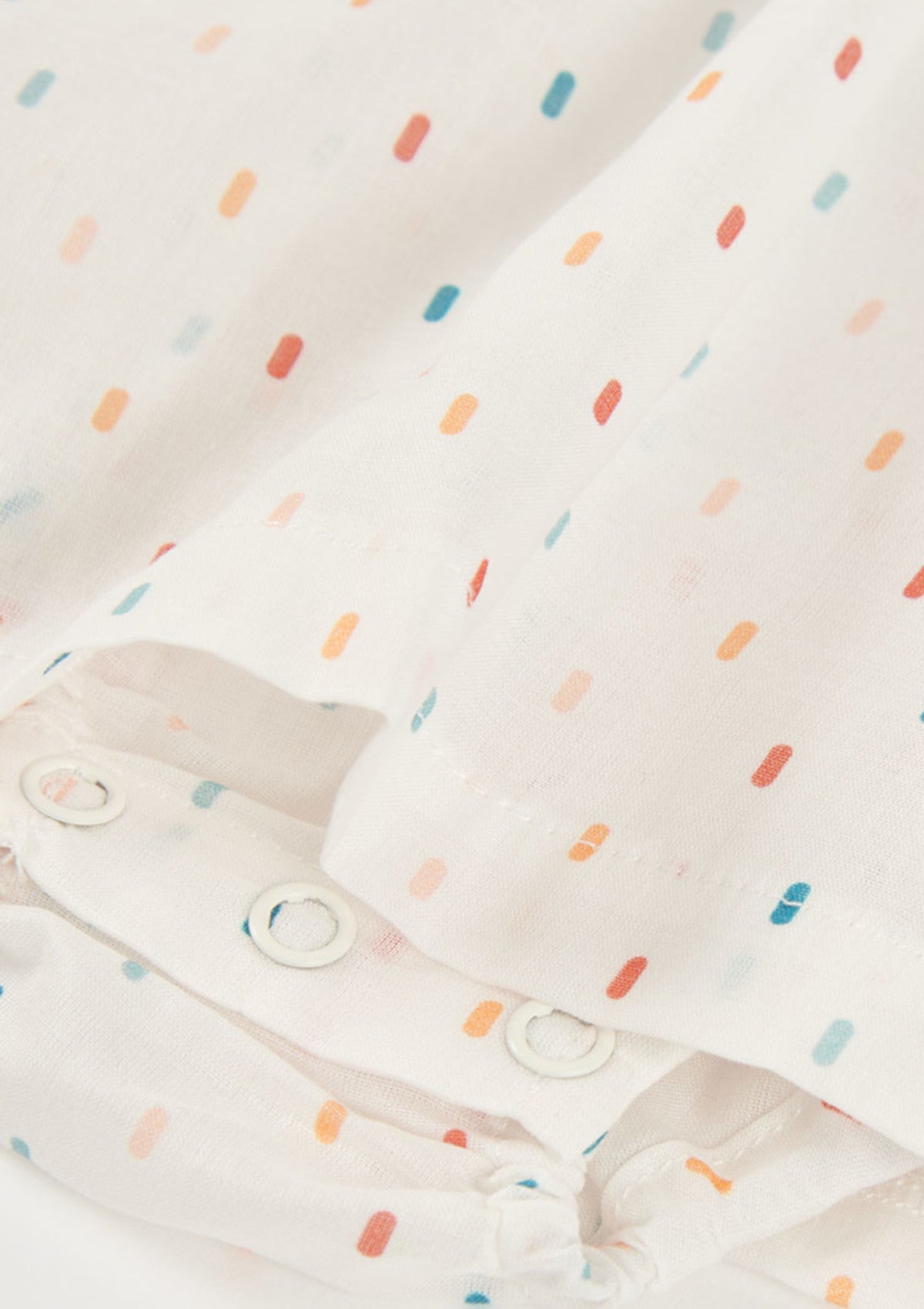 Vestido com fantasia - BOBOLI