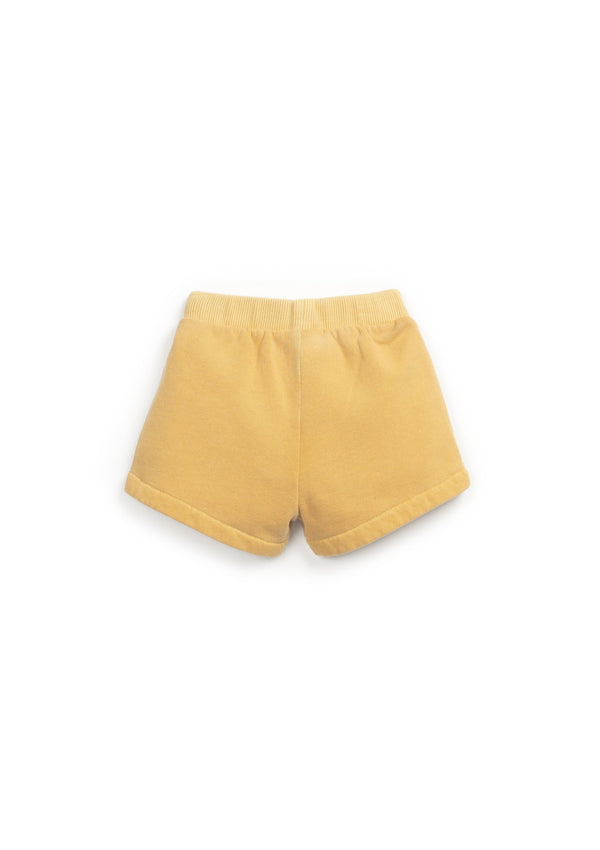 Jersey stitch shorts in a mixture of natural fibres | Textile Art - PLAYUP