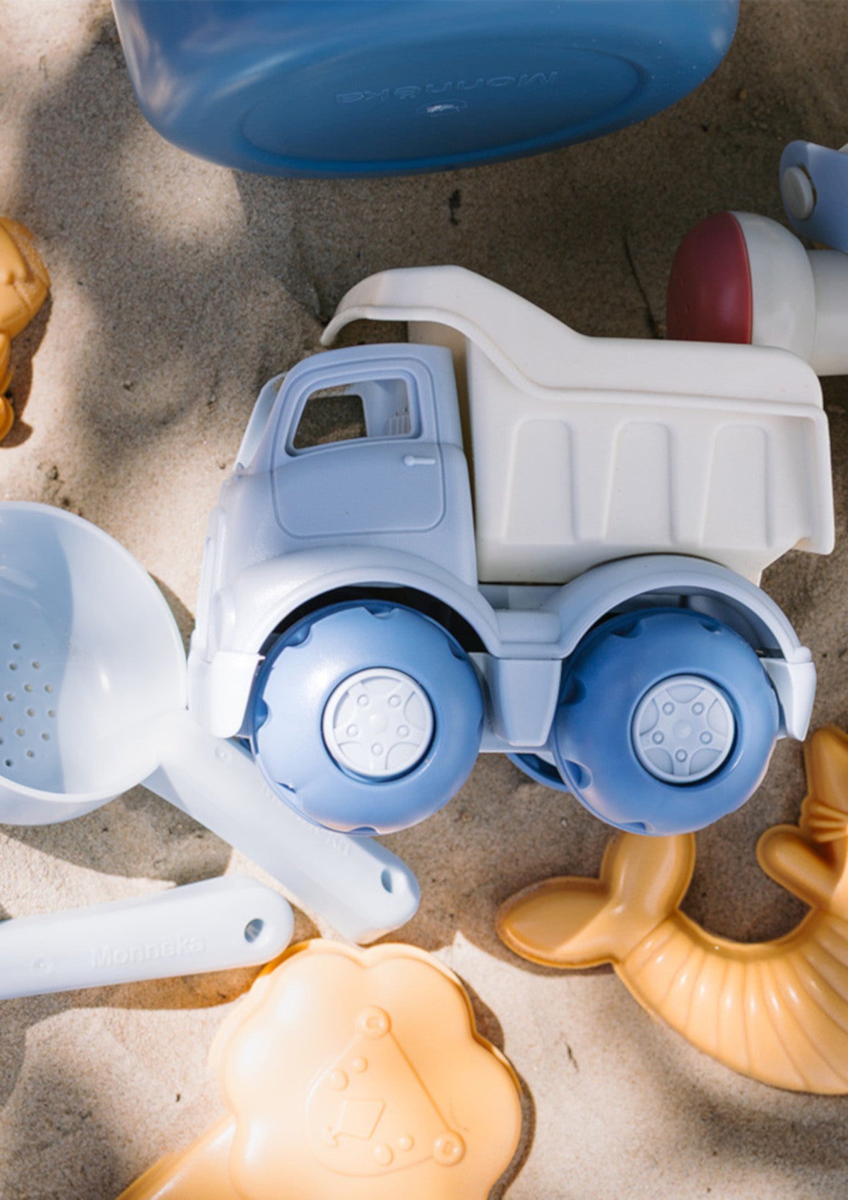 Conjunto de brinquedos de praia com hipopótamos - Monnëka