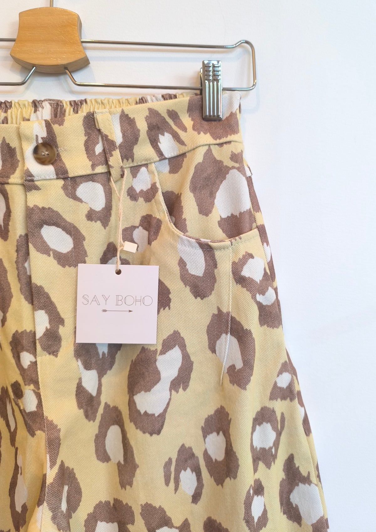 YELLOW TIGER STRIPED PANTS - SAYBOHO