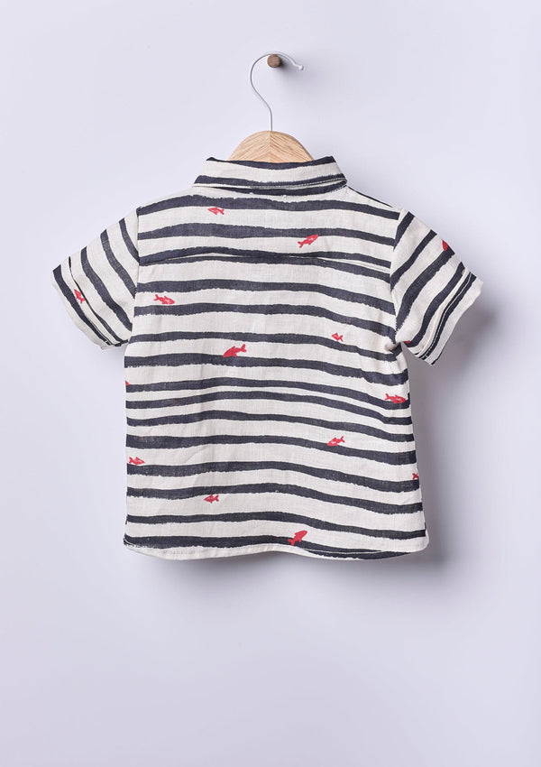 Short-sleeved shirt in linen | NAVY CODE - WEDOBLE