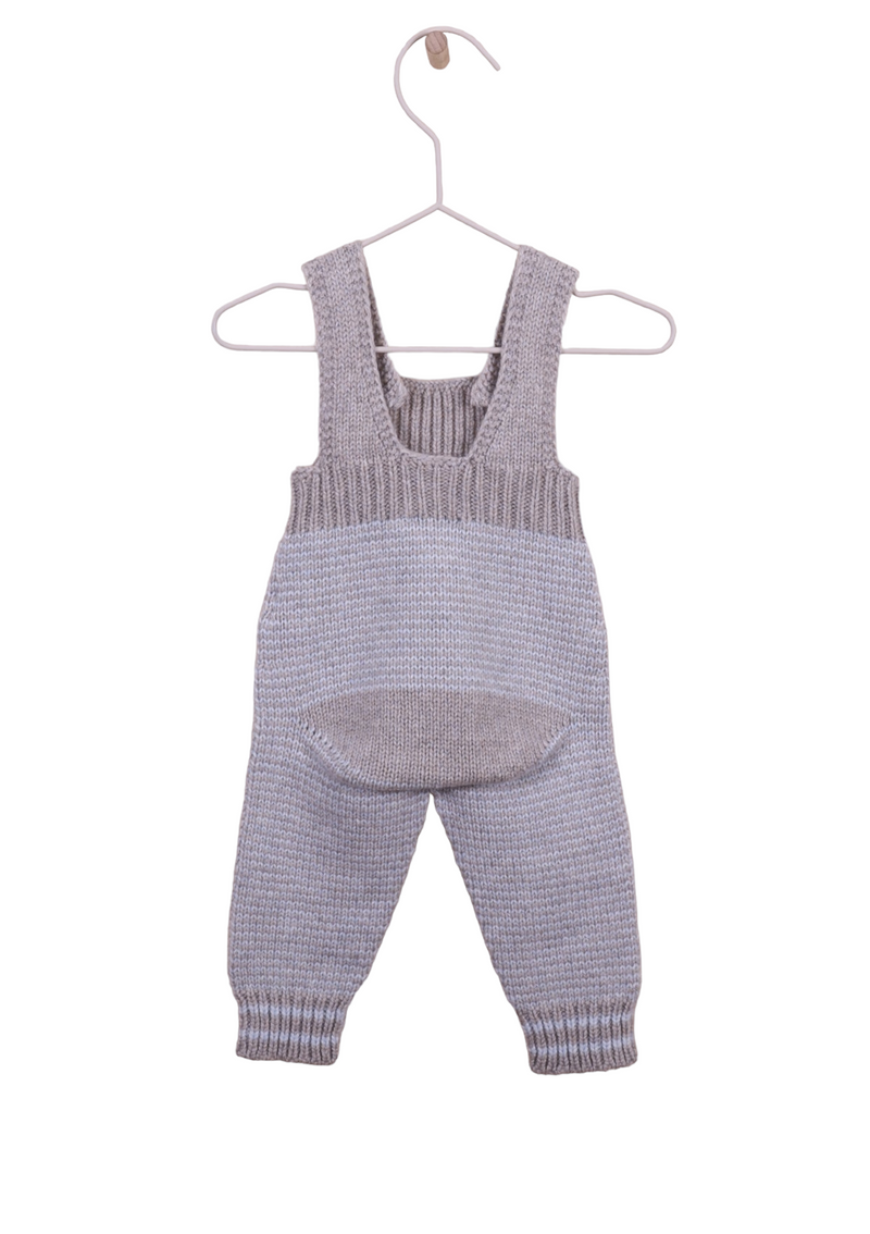 Knitted dungarees with coconut buttons opening | LOVE OF LIFE - WEDOBLE