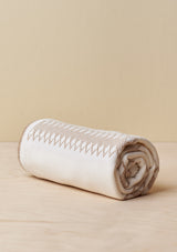 Blanket knitted in organic cotton | MOTHER'S LOVE - WEDOBLE